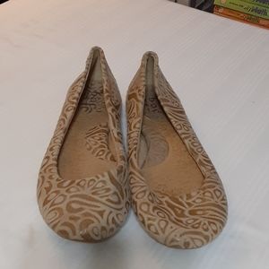 B.O.C leather tan flats 7.5 38.5